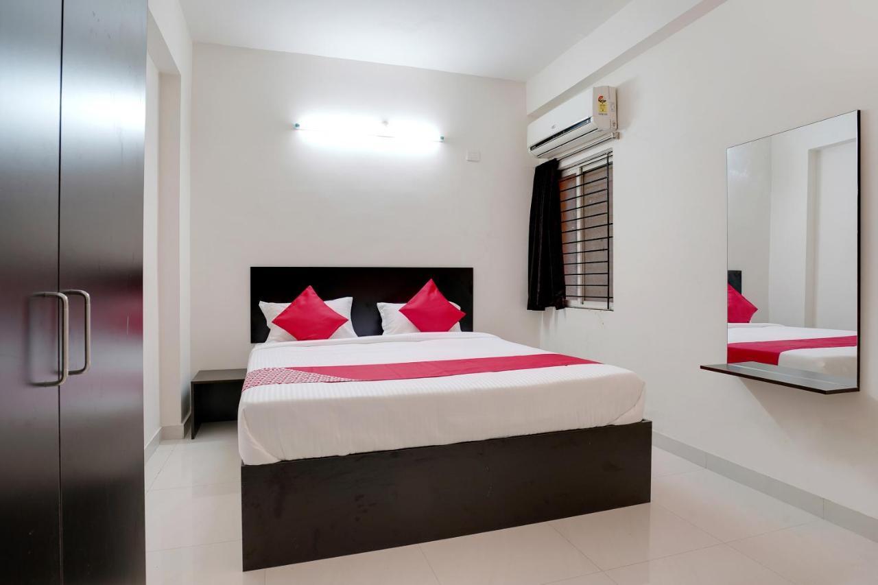 Oyo 41102 Hyderabad Elite Hotel Haidar Sahibguda Екстериор снимка