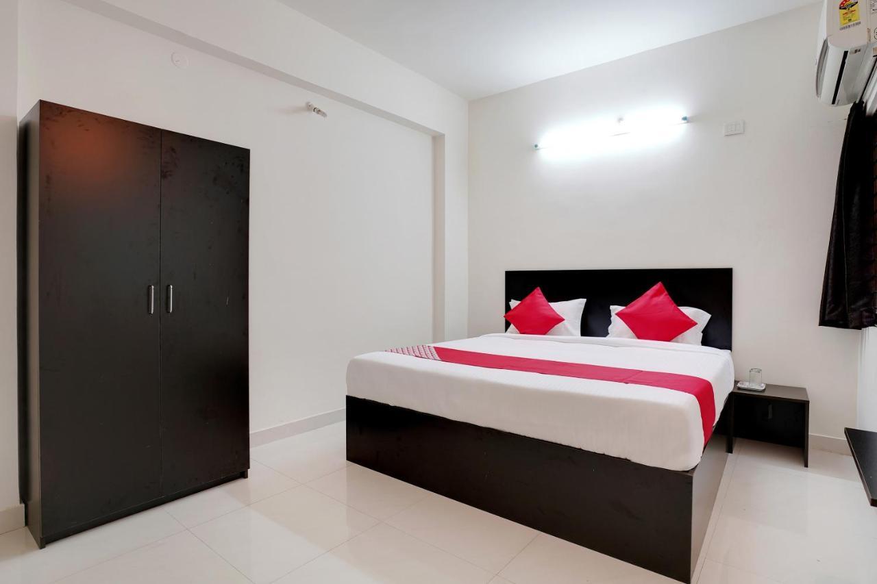 Oyo 41102 Hyderabad Elite Hotel Haidar Sahibguda Екстериор снимка