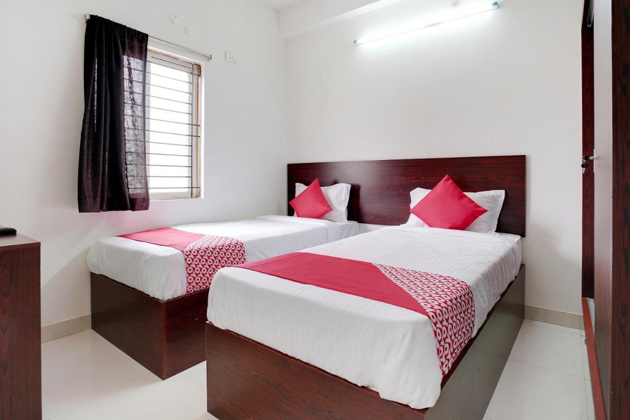 Oyo 41102 Hyderabad Elite Hotel Haidar Sahibguda Екстериор снимка