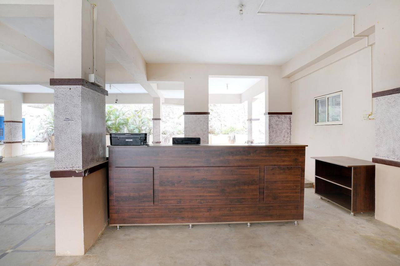 Oyo 41102 Hyderabad Elite Hotel Haidar Sahibguda Екстериор снимка