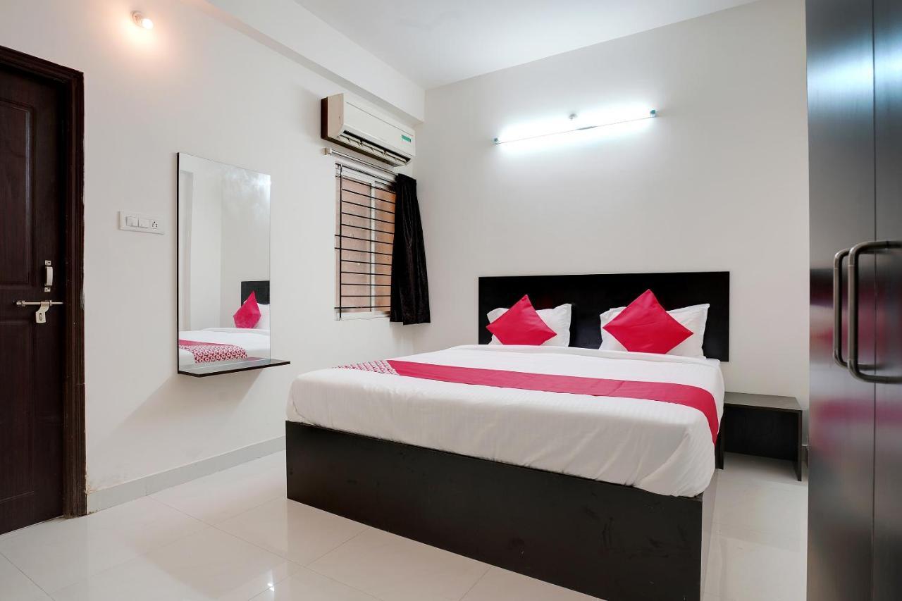 Oyo 41102 Hyderabad Elite Hotel Haidar Sahibguda Екстериор снимка