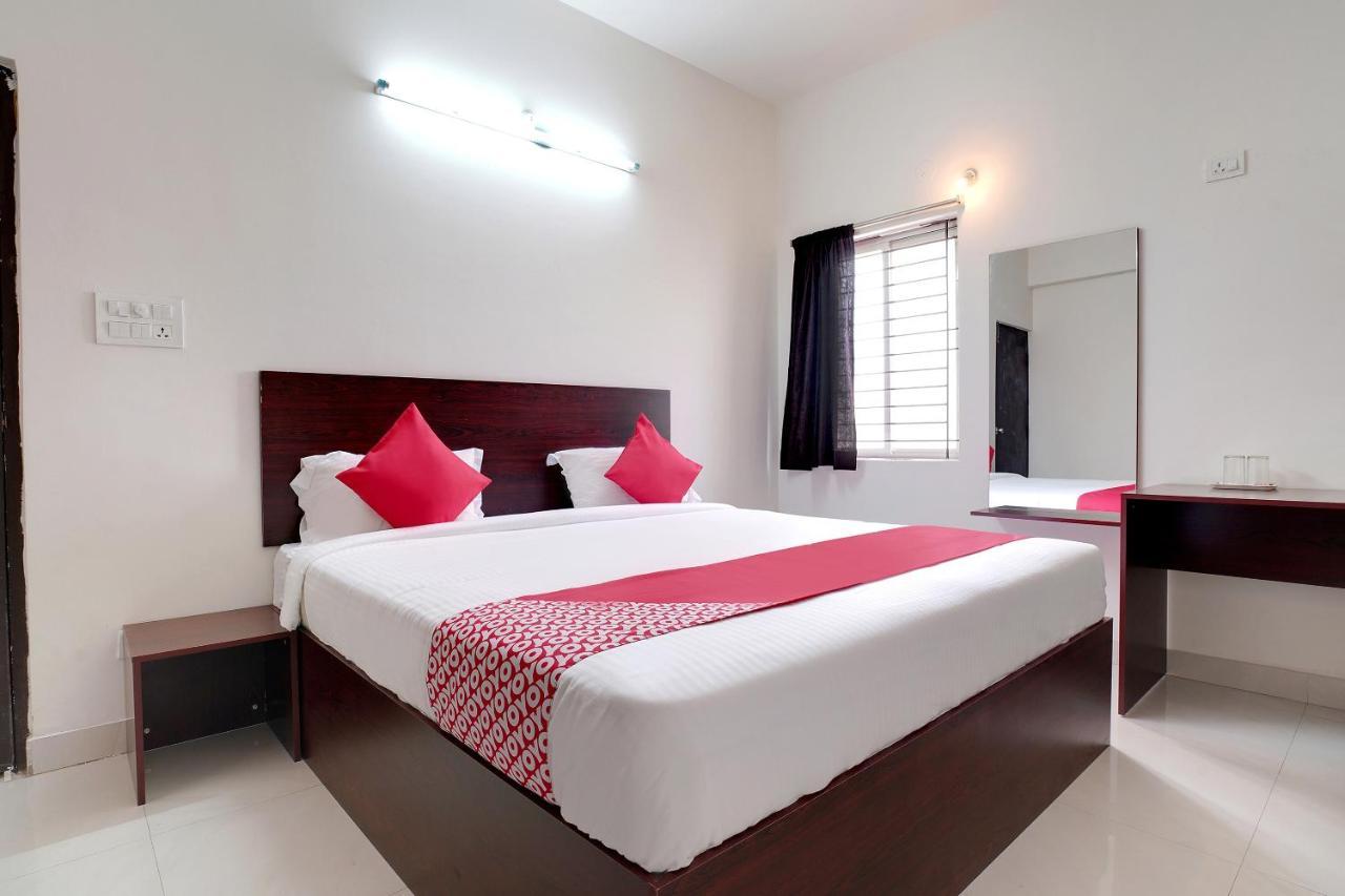 Oyo 41102 Hyderabad Elite Hotel Haidar Sahibguda Екстериор снимка