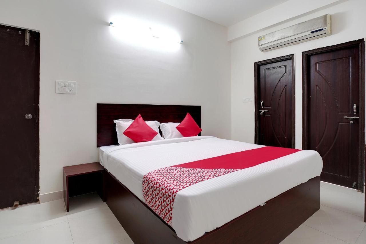 Oyo 41102 Hyderabad Elite Hotel Haidar Sahibguda Екстериор снимка