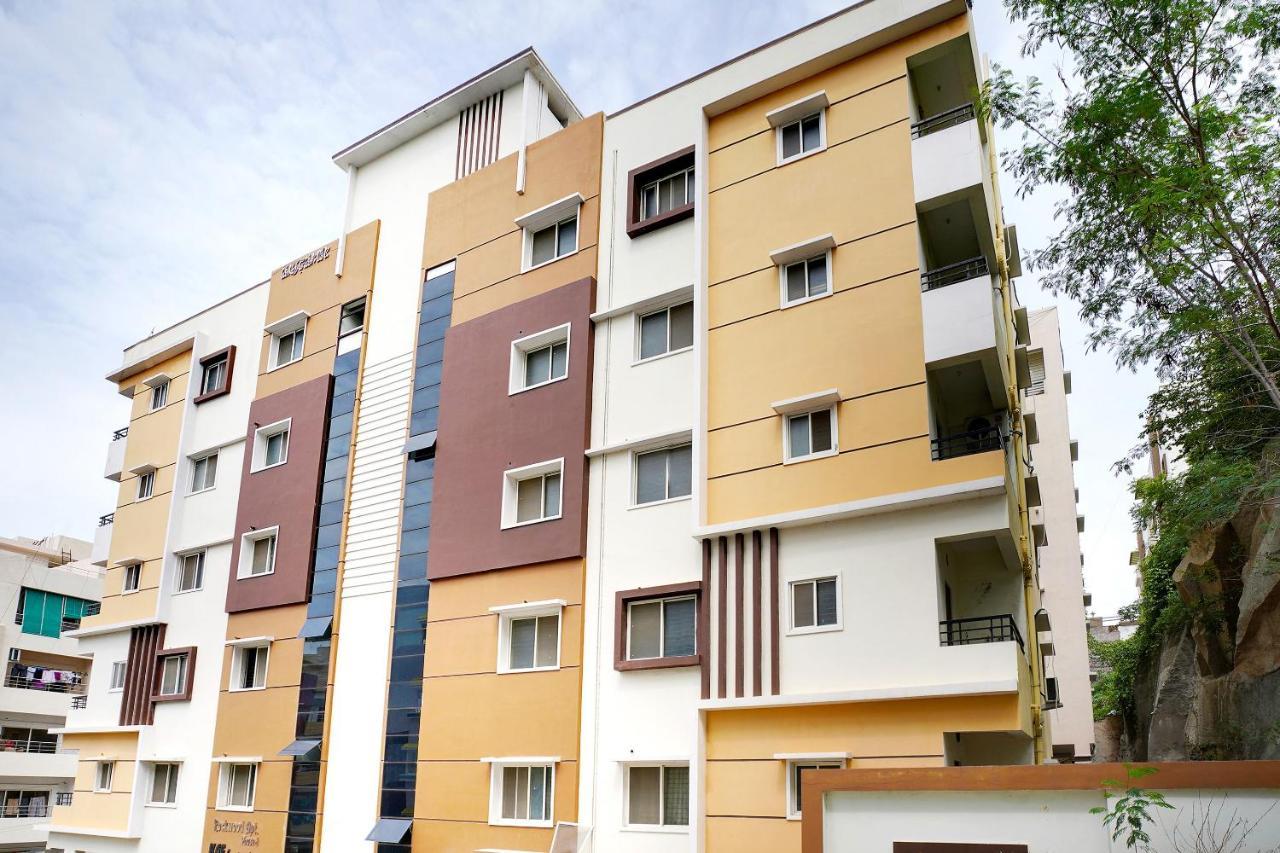 Oyo 41102 Hyderabad Elite Hotel Haidar Sahibguda Екстериор снимка